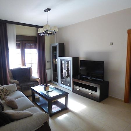 Le New Village Casabermeja Buitenkant foto